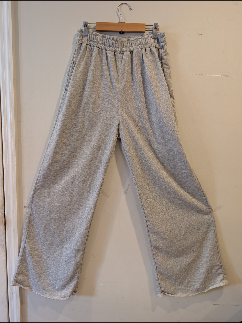 Micas Heather Gray Wide Leg Pull On SweatPants Loungewear Streetwear Casual - Picture 3 of 9